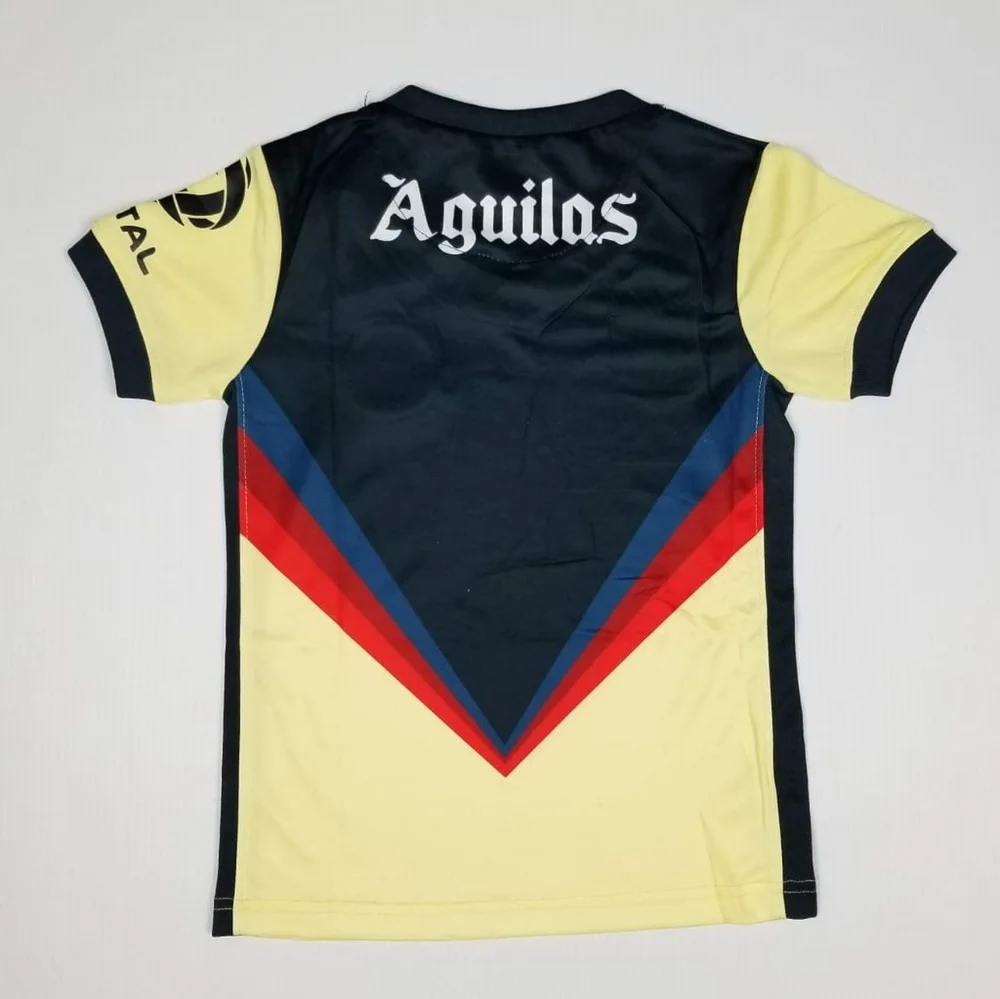 Club america kid's jersey and shorts - Picture 4 of 5